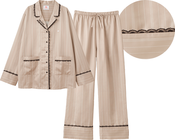 大人気ドラマ「エミリー、パリへ行く」とのコラボ: | ピーチ・ジョン