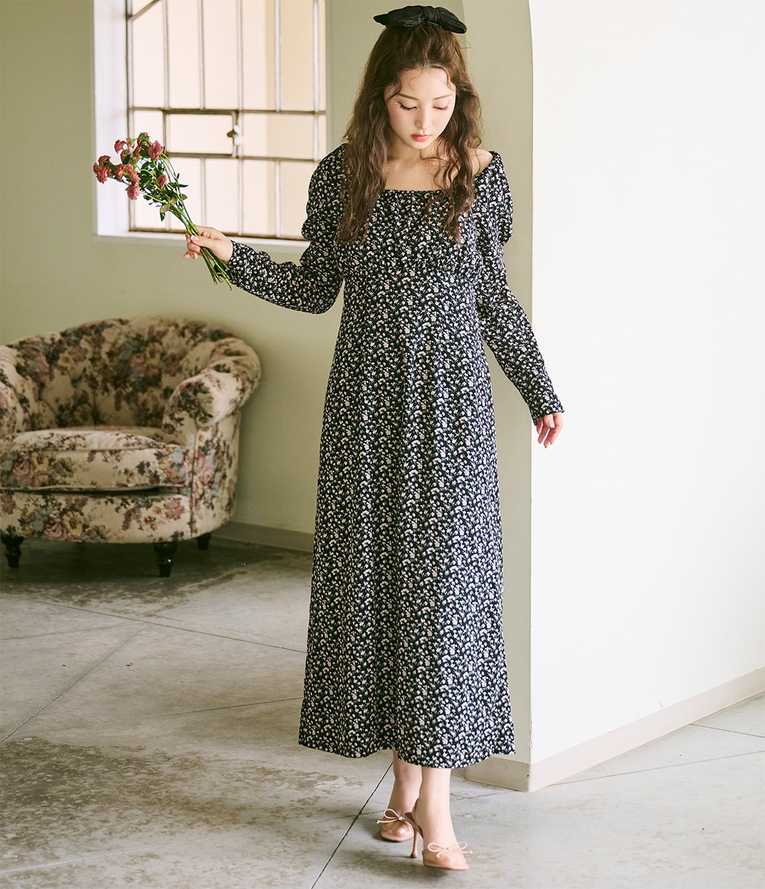 バストギャザーフラワーワンピース(ワンサイズ ブラック): PEACH JOHN