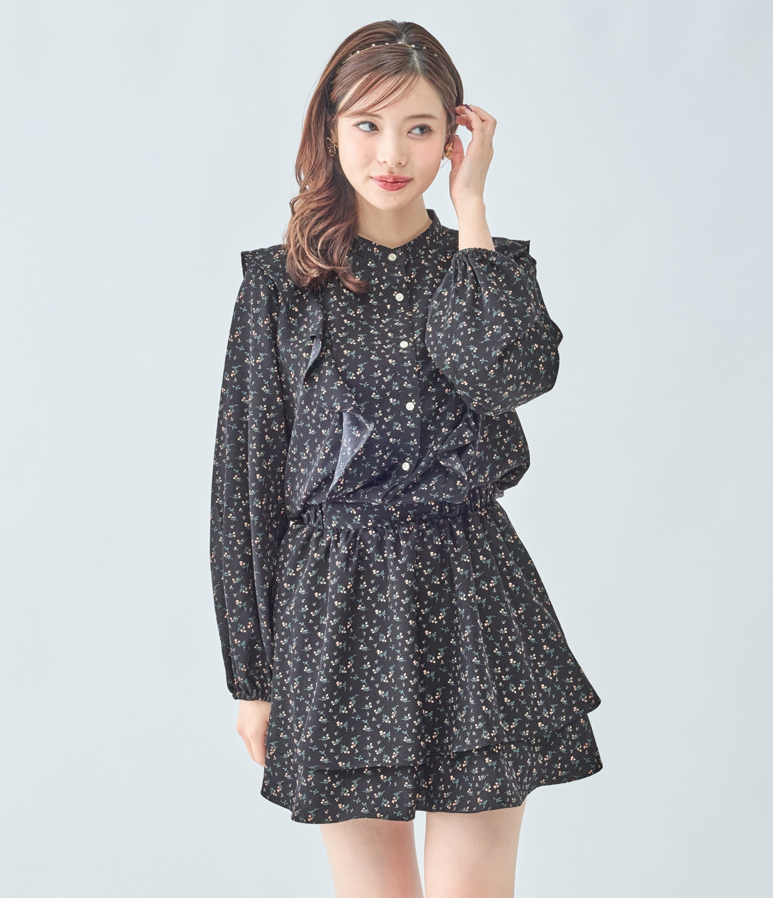 【EPOCA】✨美品✨ブラックノースリーブラッフル✨ワンピース✨サイズ40 EPoca ブラック レース ノースリーブ ワンピース 40 - メルカリ
