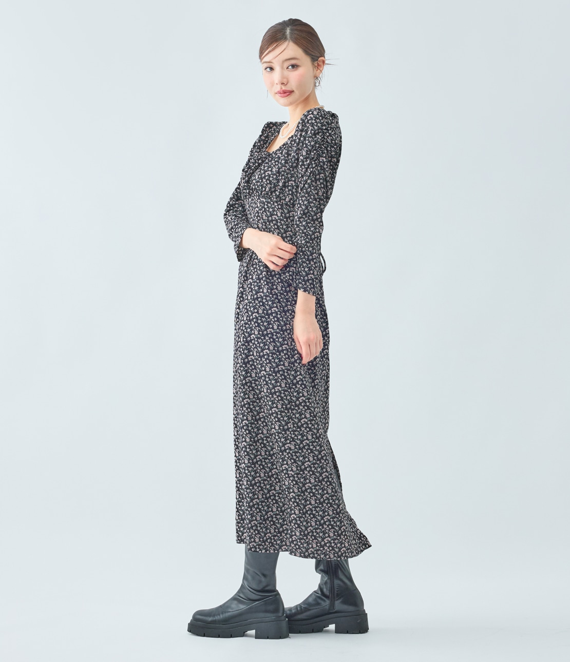 バストギャザーフラワーワンピース(ワンサイズ ブラック): PEACH JOHN