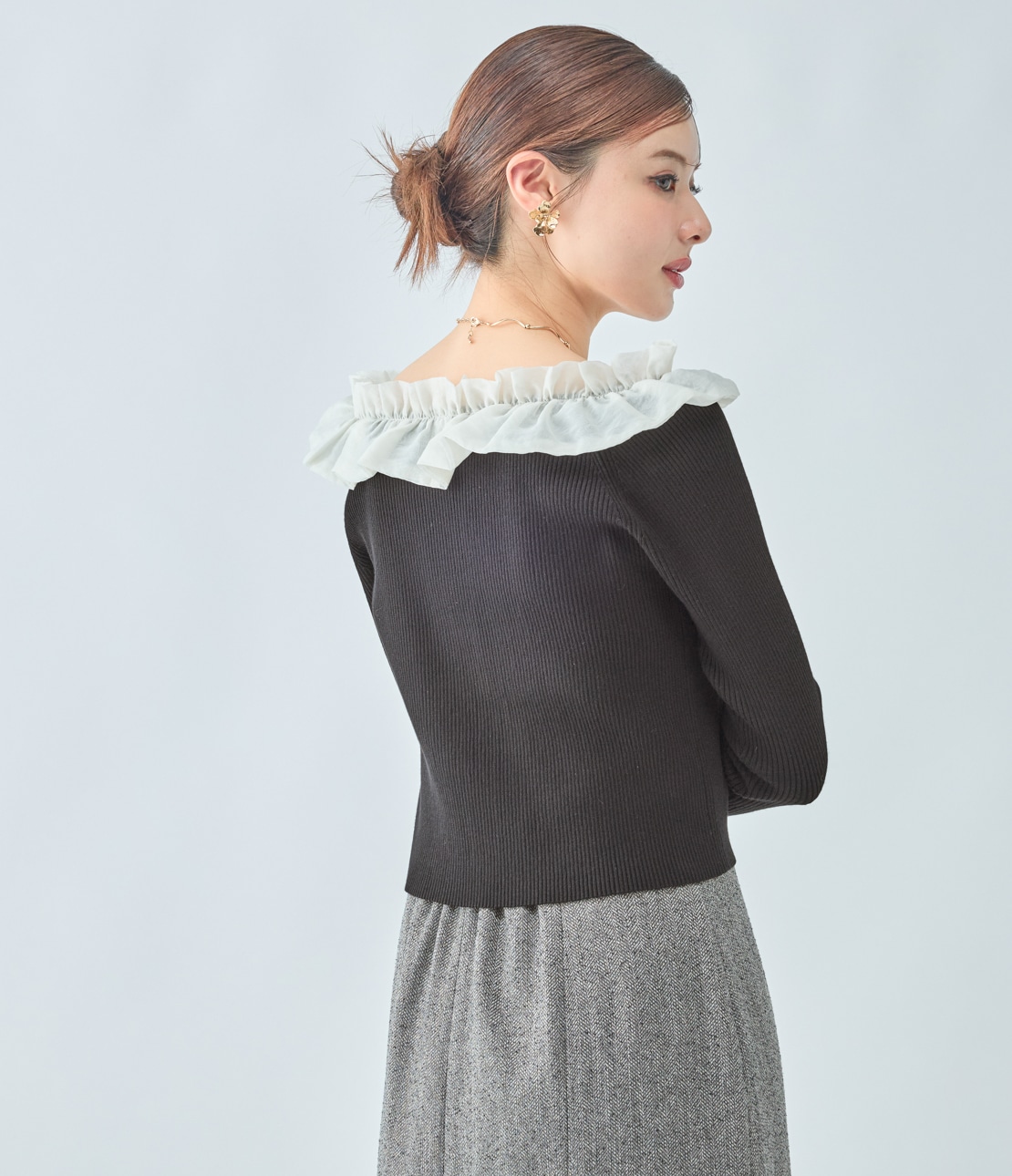 フリルカラーニットトップス(ワンサイズ ブラック): PEACH JOHN