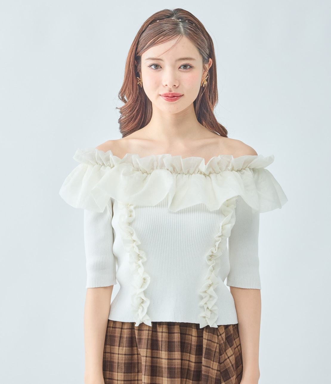 SONIA JOHNES フリル付きアイボリートップス サイズ2 SONIA JOHNES フリル付きアイボリートップス サイズ2 Sonia