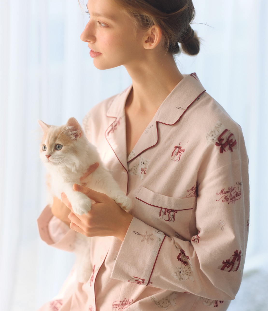 白猫のワンピース♡ピーチピンク アイリスコレクトプチ – アゾン