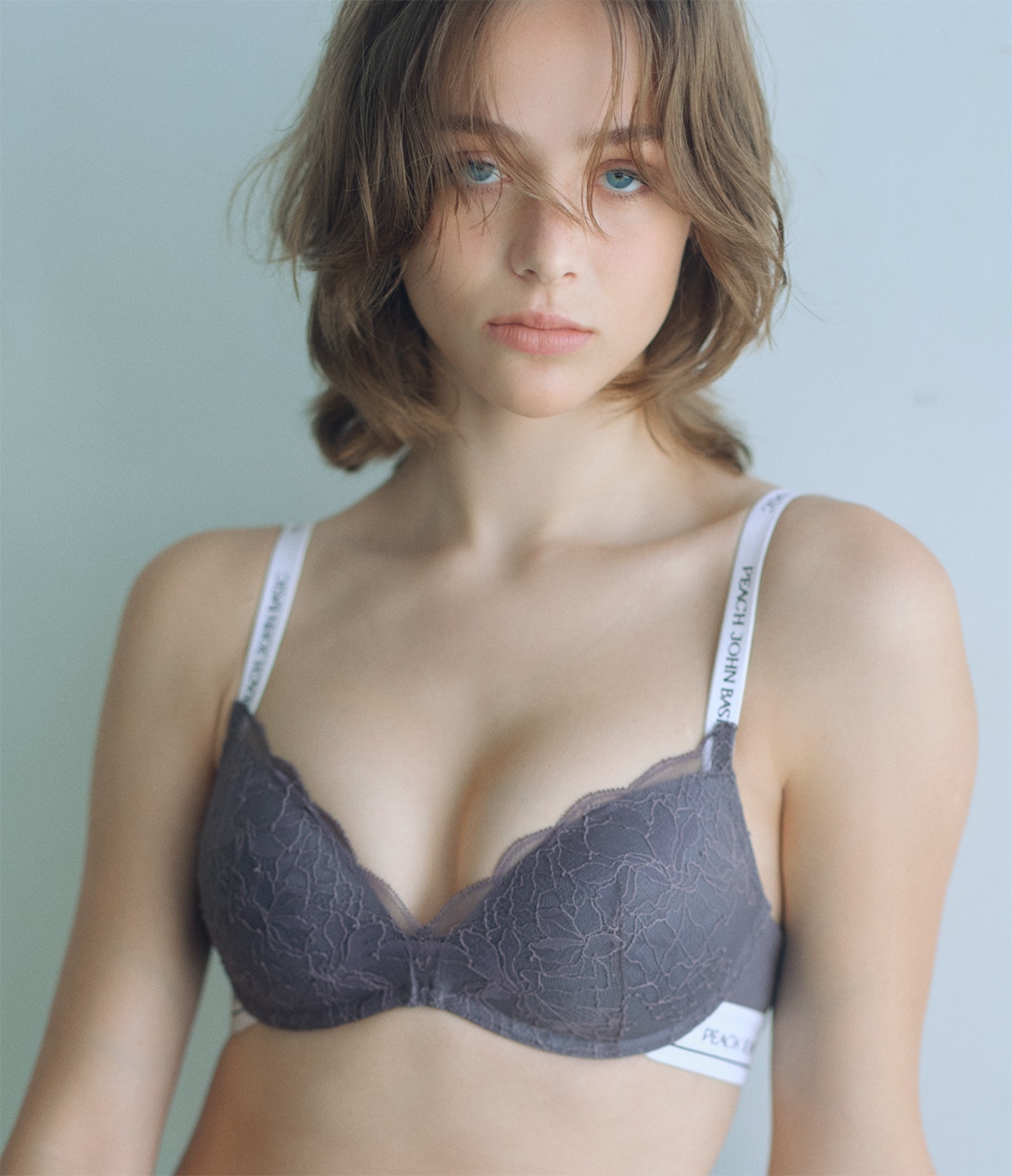 レースロゴノンワイヤーブラ