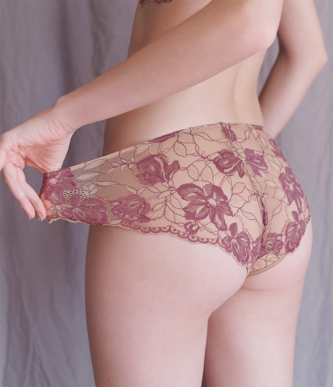 ま~るく盛れる着やせショーツシャルム