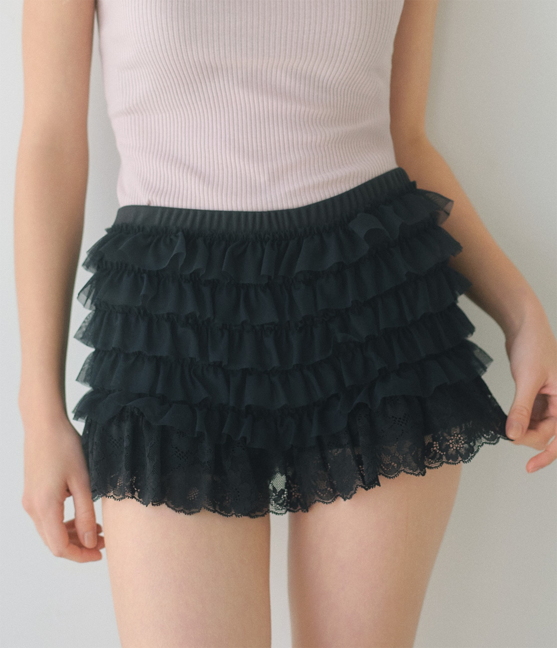 フリルペチパンツ