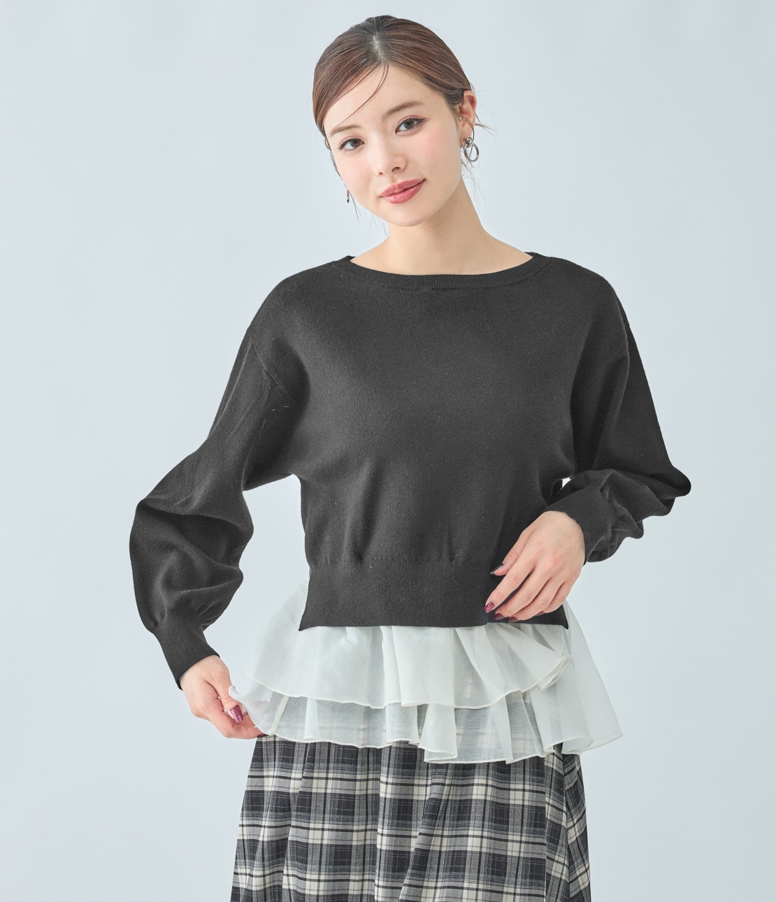フリルヘムコンビニットトップス