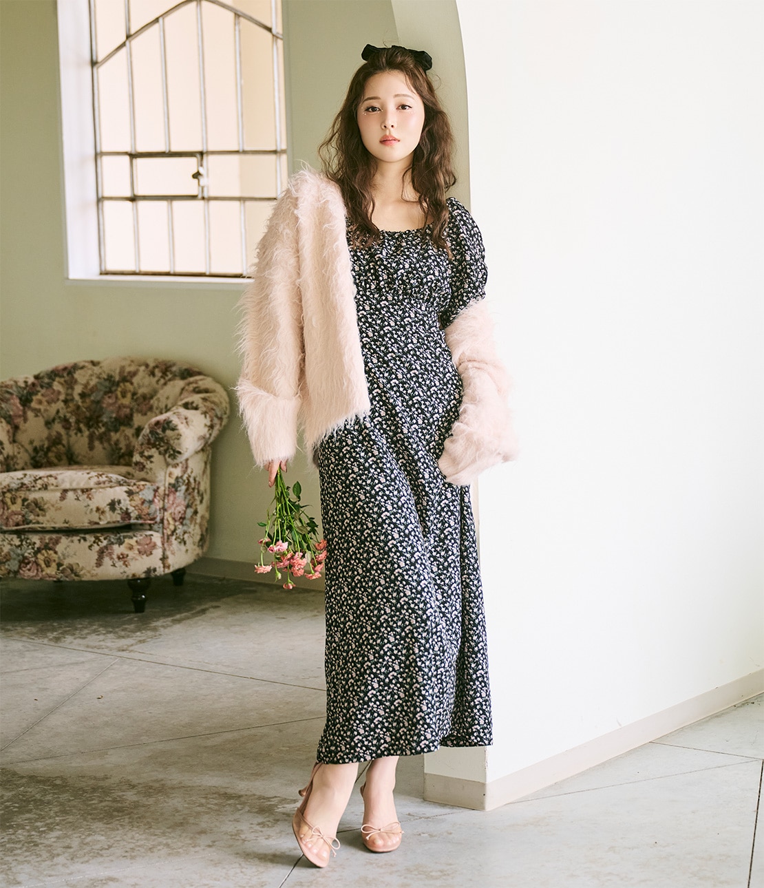 バストギャザーフラワーワンピース